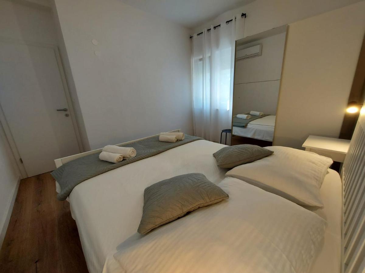 Apartmani Cvita Omis Luaran gambar